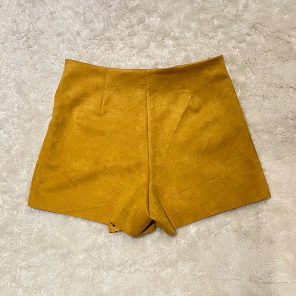 Zara mustard skort faux suede size medium - Picture 3 of 6
